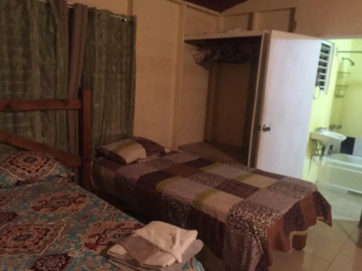 Green Leaf Cabins 2B&C Hotel Negril
